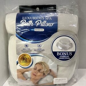 indulge Luxurious Spa Bath Pillow - White